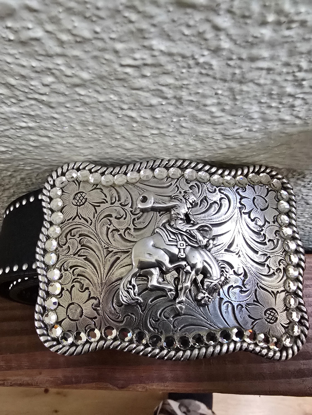 Western Rodeo Horseman Silver-Tone Buckle Belt